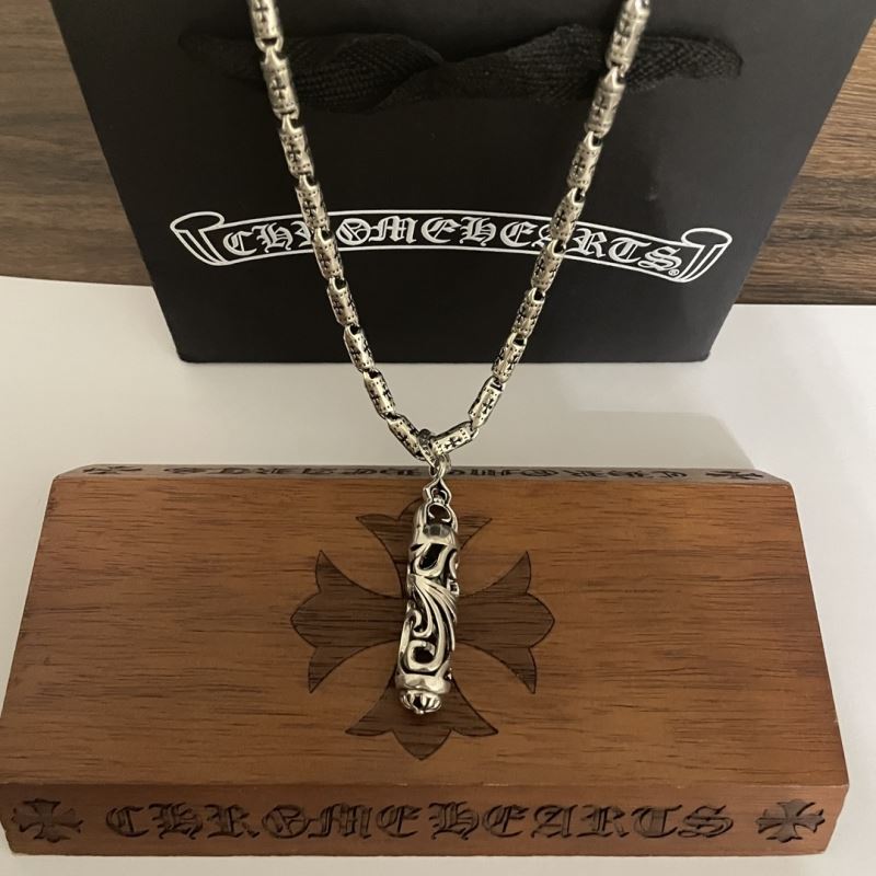 Ch**me He**ts necklaces